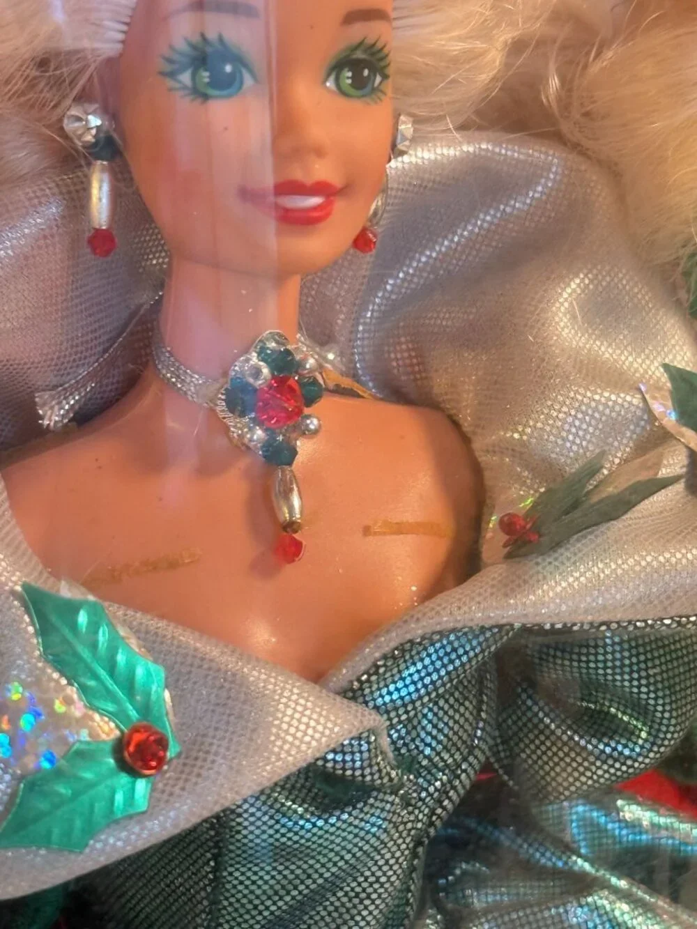 Vintage 1995 Christmas Barbie Happy Holidays Green Dress READ